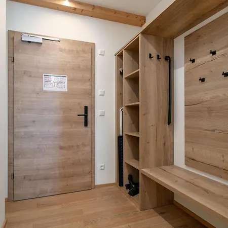 Apartmán Apart33 1-24 Haus im Ennstal