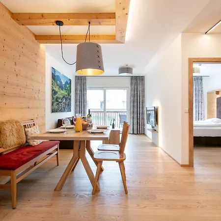 דירה Apart33 1-24