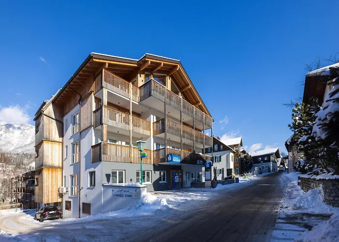 Apart33 1-24 アパート